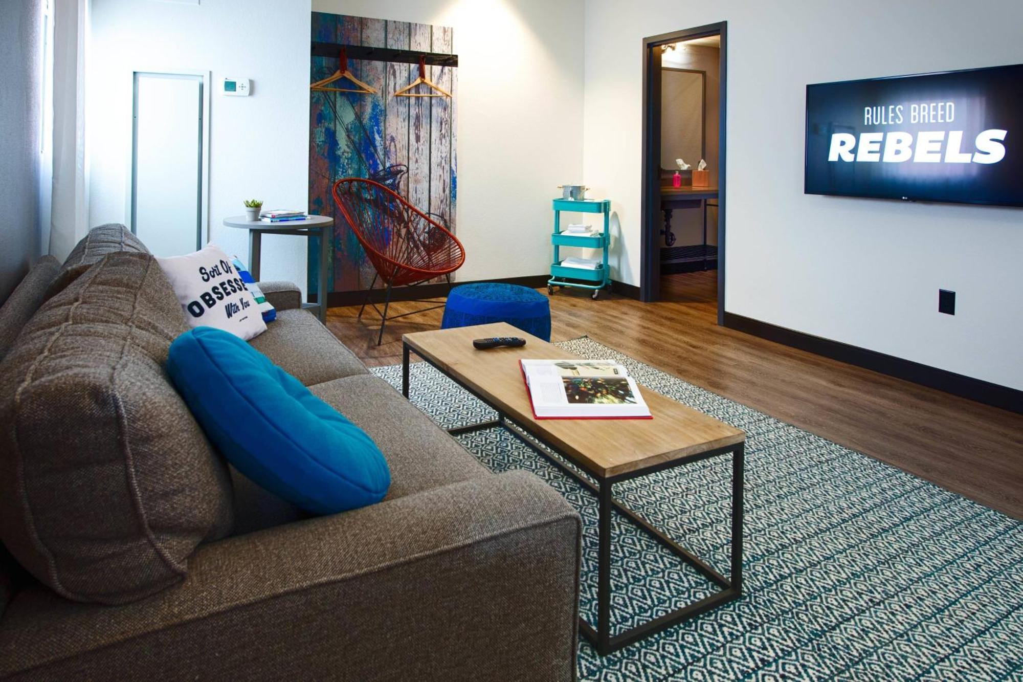 Hotel Moxy New Orleans Downtown/French Quarter Area Extérieur photo