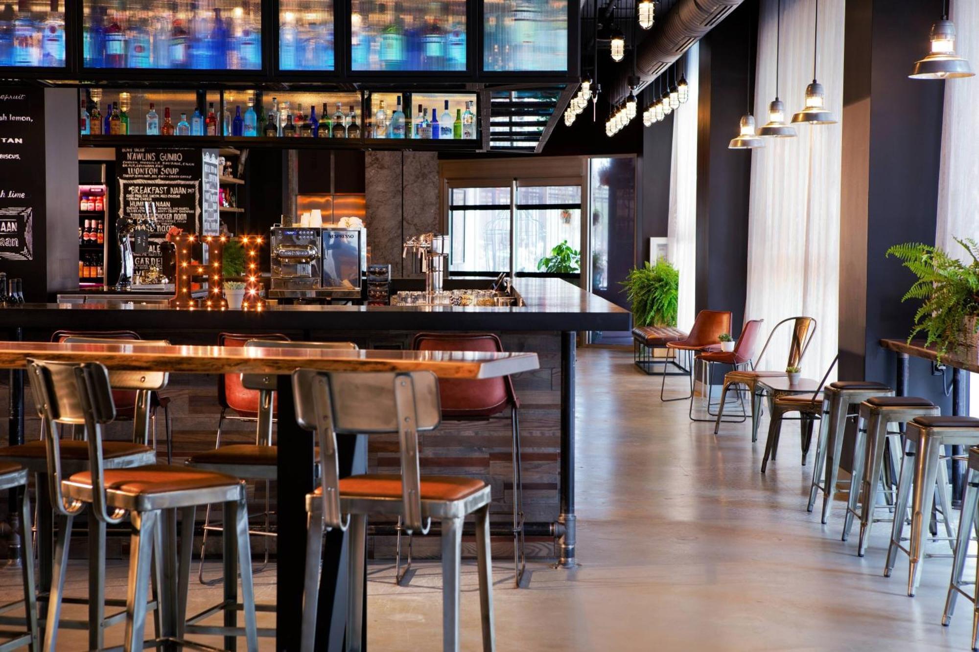 Hotel Moxy New Orleans Downtown/French Quarter Area Extérieur photo