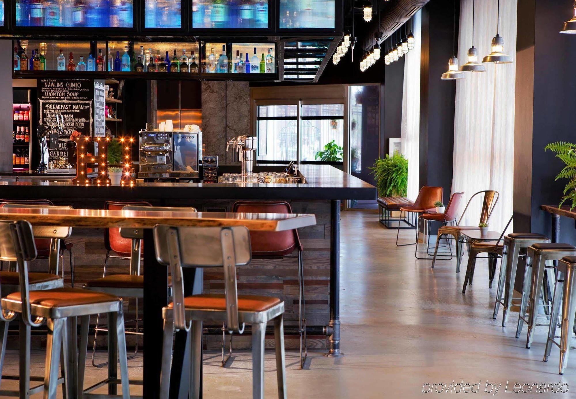 Hotel Moxy New Orleans Downtown/French Quarter Area Extérieur photo